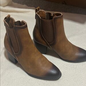 NWOT Brown Ankle Boots
